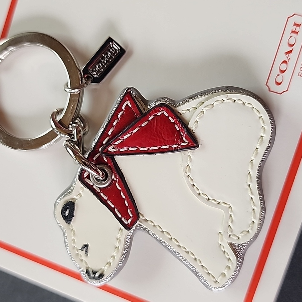 Coach Vintage Polar Bear Keychain Bag Charm With Original Coach Box - Picture 4 of 5